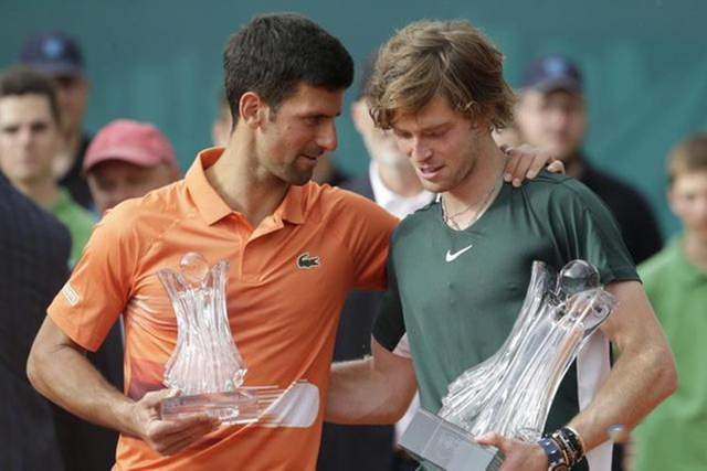 政策变化乃 政策变化乃