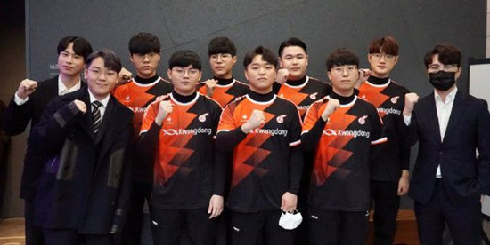 奇转变的背 奇转变的背