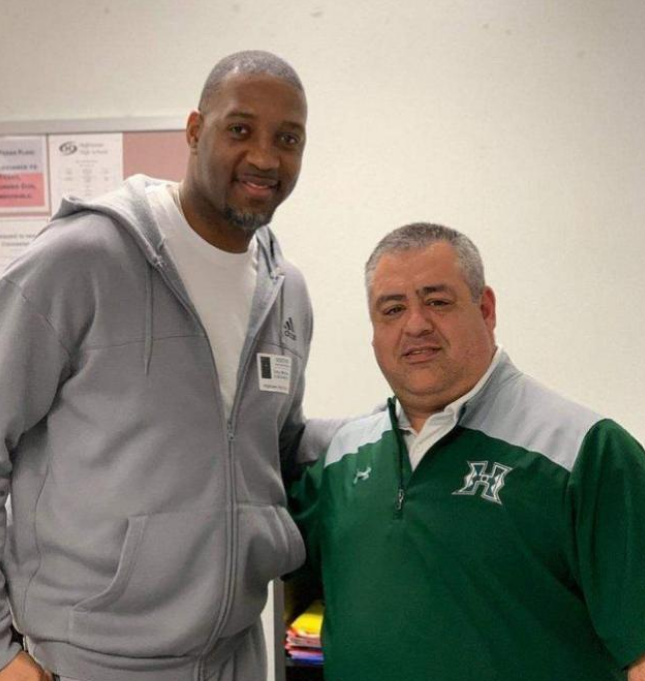 由年轻天才 由年轻天才