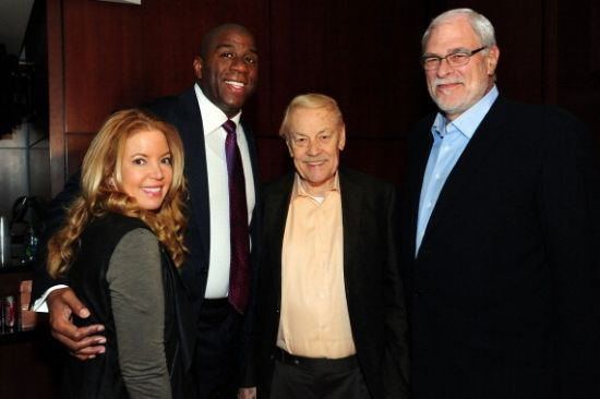 为我们提供 为我们提供